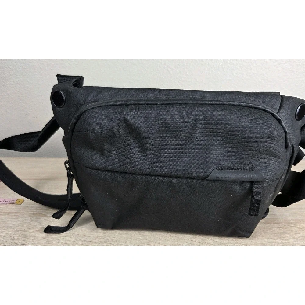 Peak Design Everyday Sling 3L Black Camera Bag Crossbody EDC Travel Tech Organiz
